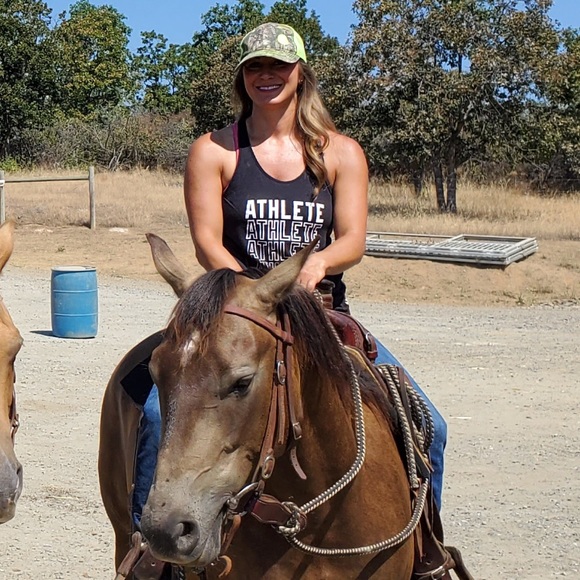 Meet your Posher, Jen - Picture 1 of 1